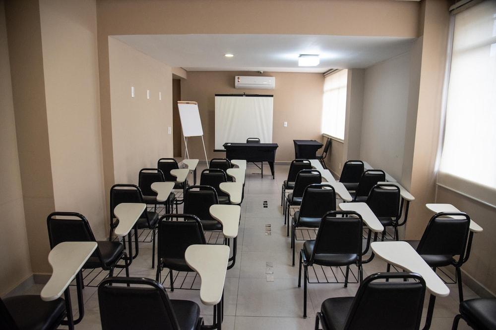 קויאבה Getullio Hotel מראה חיצוני תמונה